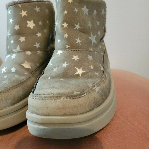 Hey Dude Boots - Picture 7 of 7